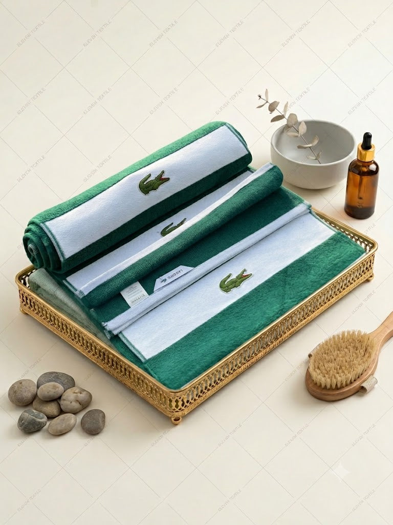 Crocodile Towel - Green and White (18x28)