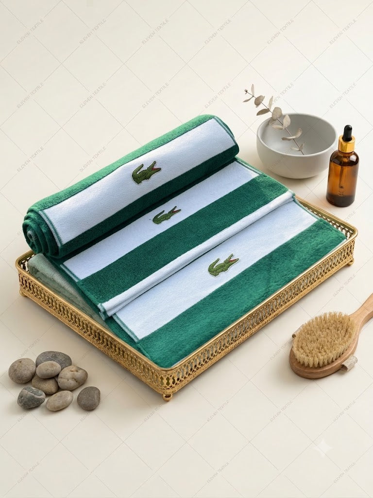 Crocodile Towel - Green and White (18x28)